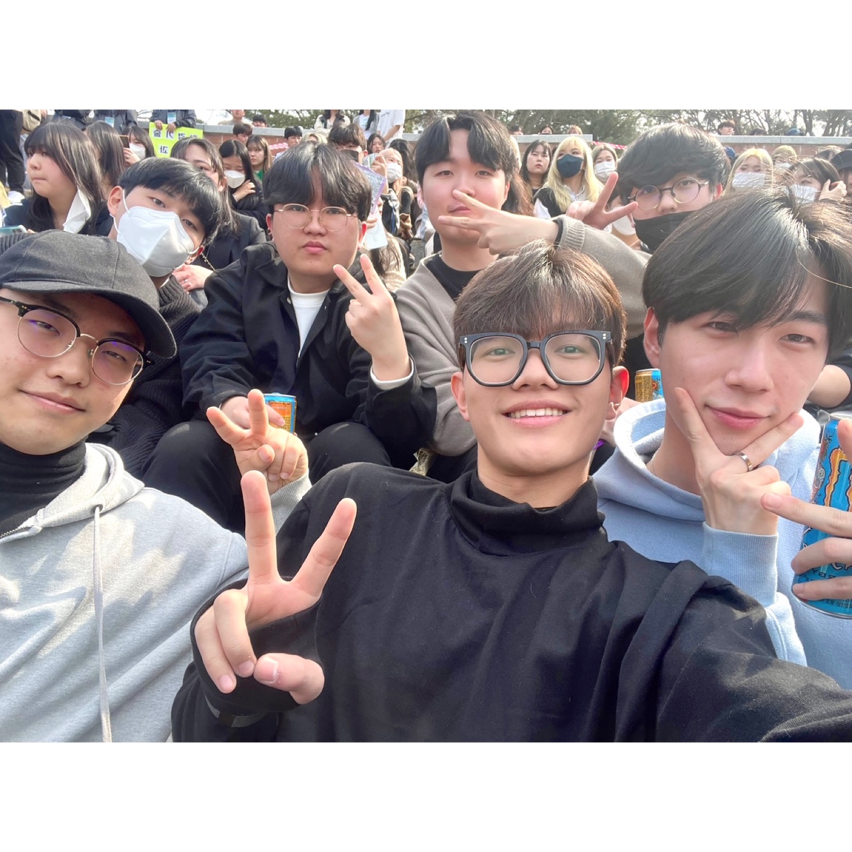 2023.03.08._신입생 환영 주간 노천 강당 공연_교내행사